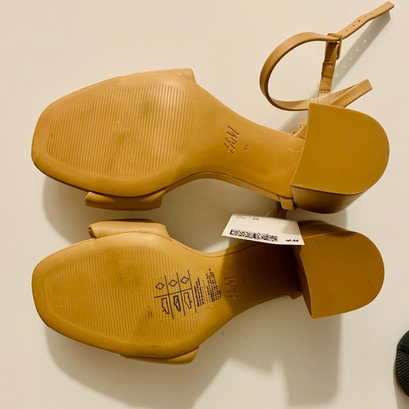H&M Block Heel Sandals - Picture 5 of 6